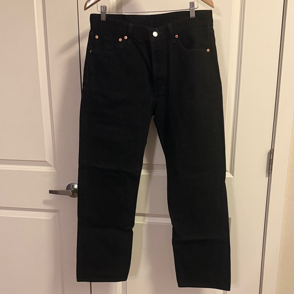 EUC Levi’s 501 Men's Black Jeans No Stretch 34x30 - Picture 4 of 10